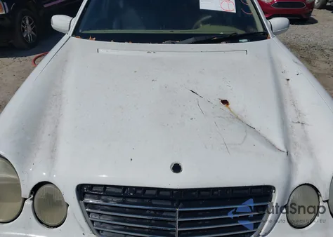 2001 Mercedes-Benz E 320 from USA, damaged, VIN WDBJF65JX1B359352